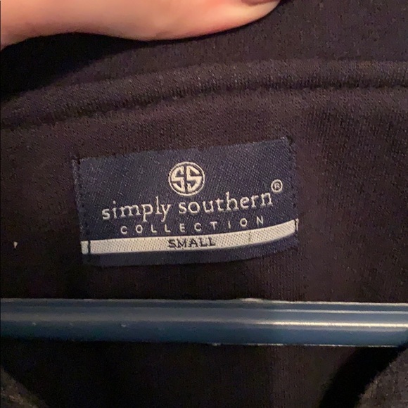 Simply southern pull over - Picture 4 of 5